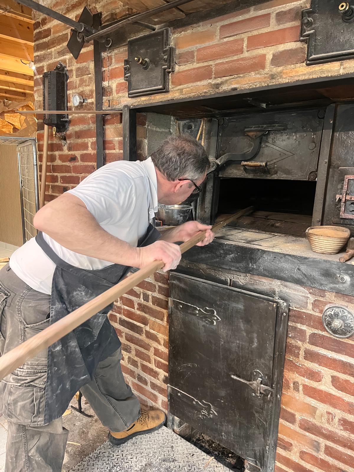 7447006c-16d9-46be-b02b-e67e27c4e935